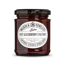 Tiptree Hot Gooseberry (Egres) Chutney 230g