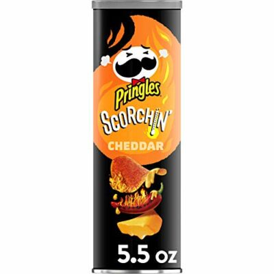 Pringles Scorchin' Cheddar [USA] 158g